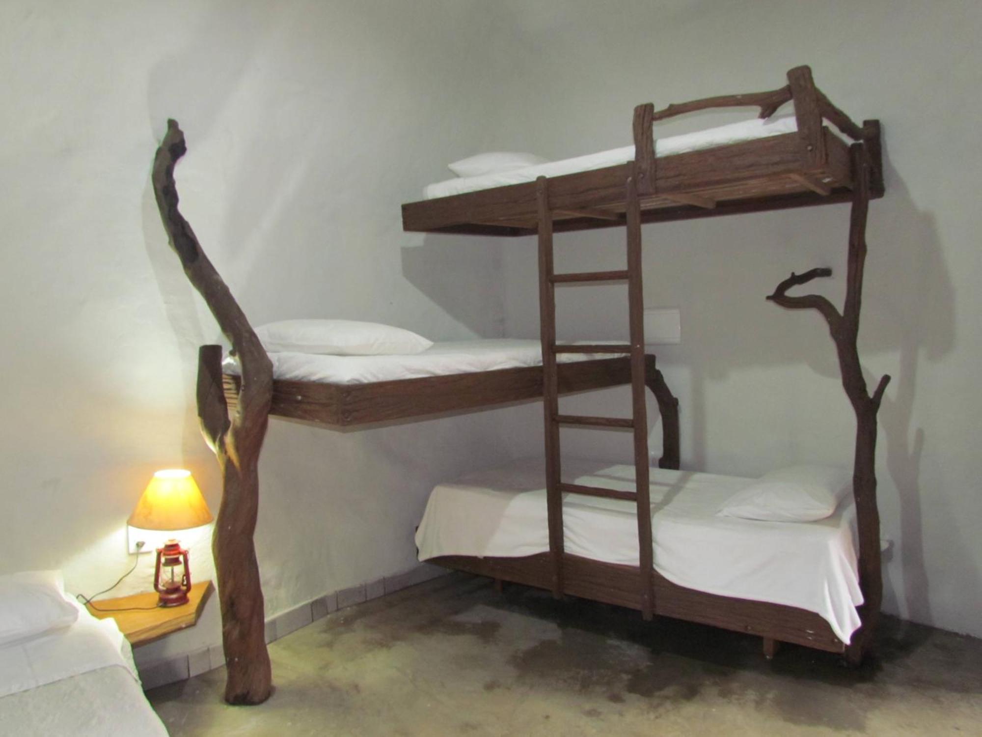 Casa De Guimaraes - Hotel Chapada dos Guimaraes Bagian luar foto
