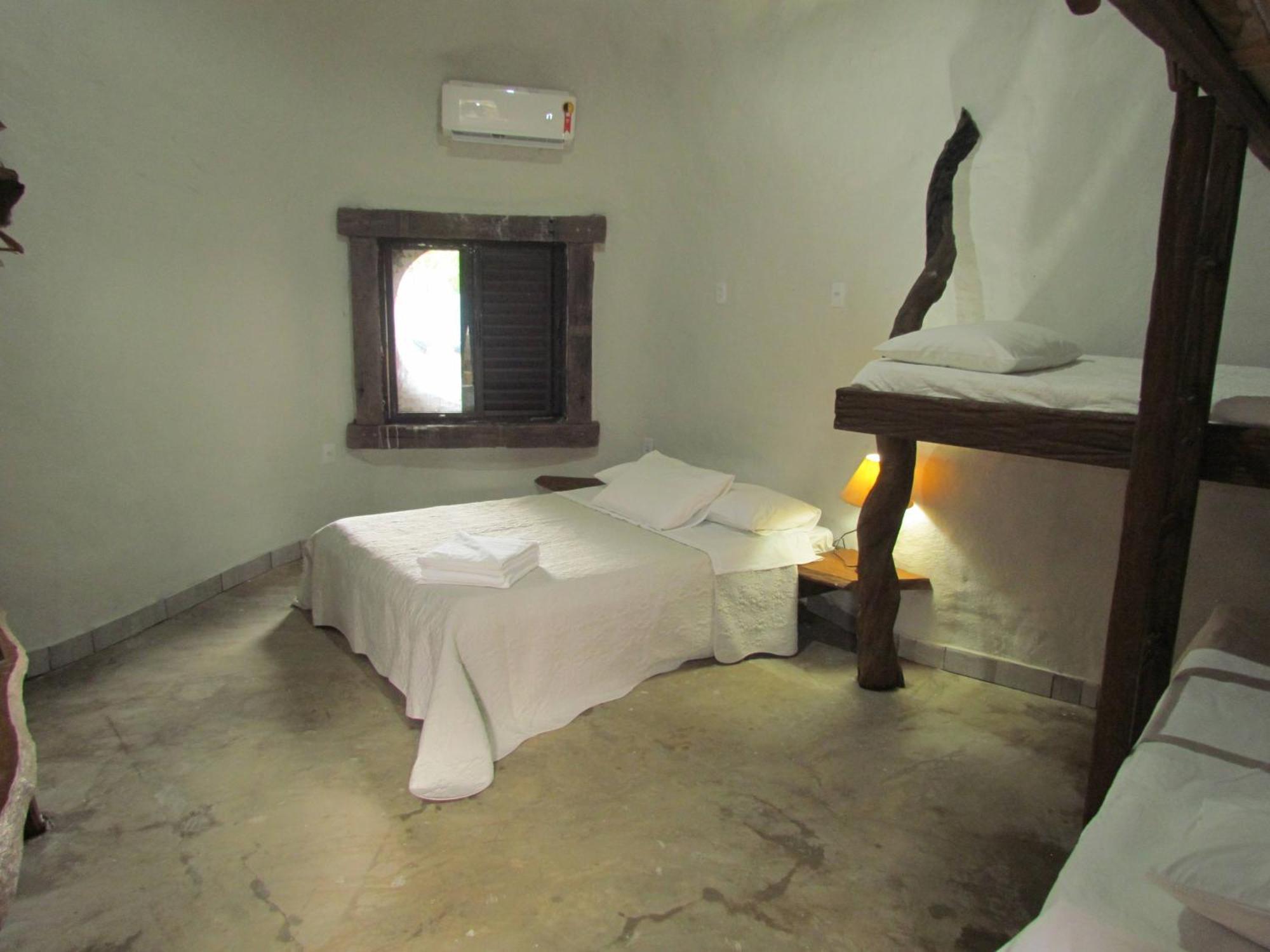 Casa De Guimaraes - Hotel Chapada dos Guimaraes Bagian luar foto